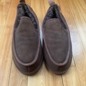 L.L. Bean Mens Brown‎ Suede Shearling Fleece Lined Slip On Slippers. Size 9M